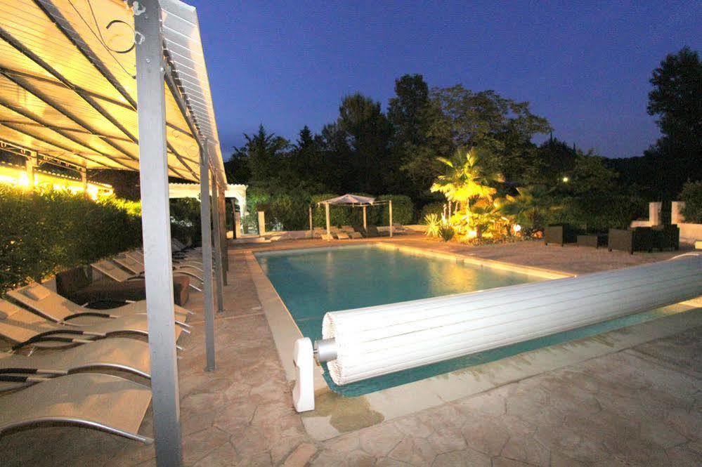 Auberge Des Pins توريت المظهر الخارجي الصورة