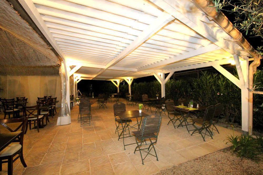 Auberge Des Pins توريت المظهر الخارجي الصورة