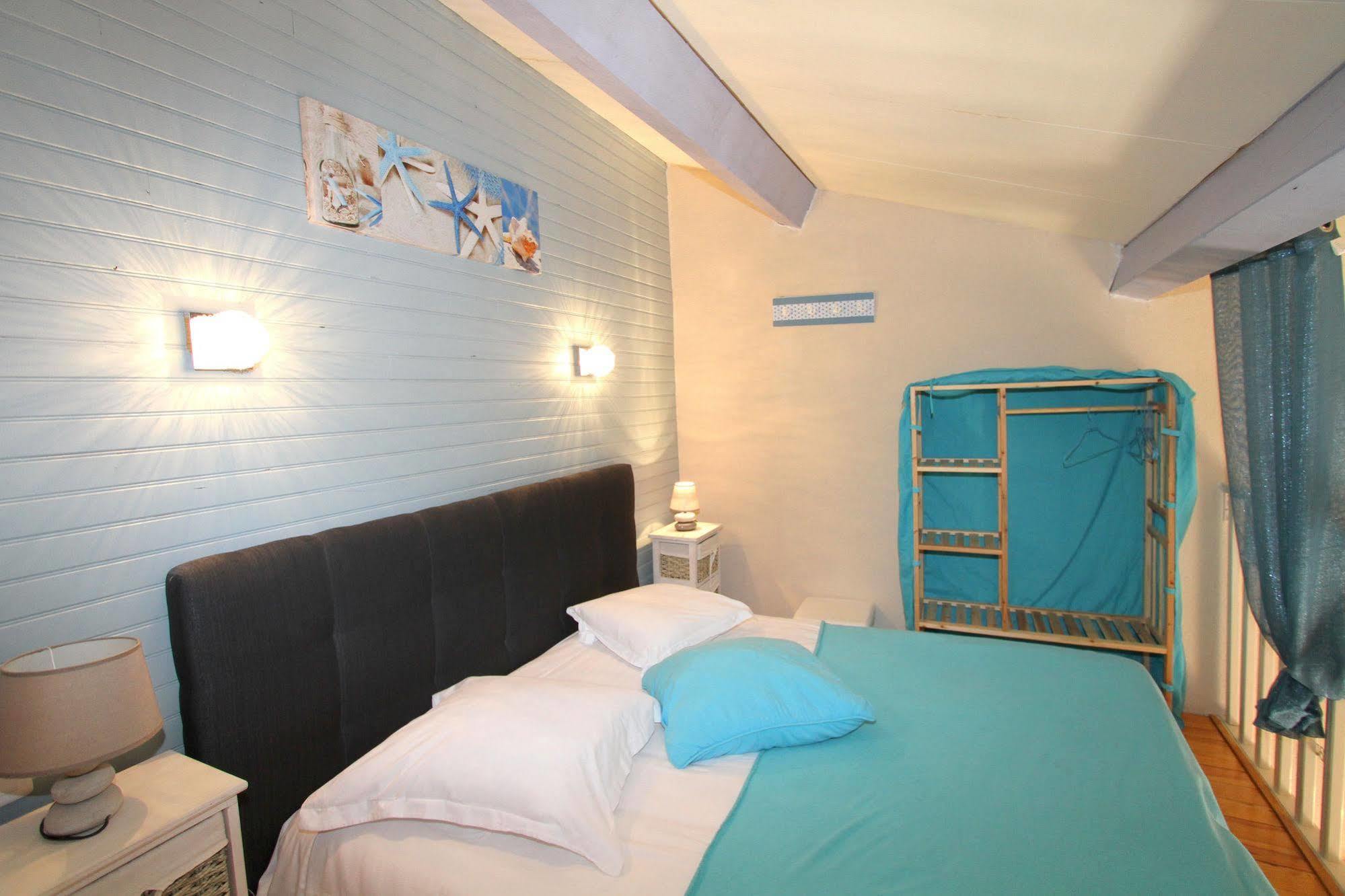 Auberge Des Pins توريت المظهر الخارجي الصورة